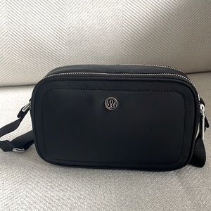 Lululemon camera bag